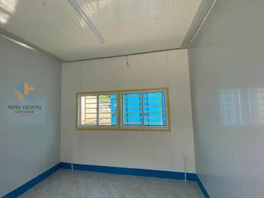 Container văn phòng 10 feet vàng kem đầy đủ tiện nghi điện đèn quạt