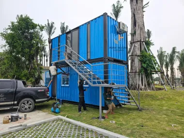 Container văn phòng 2 tầng 2x20 feet xanh dương viền đen