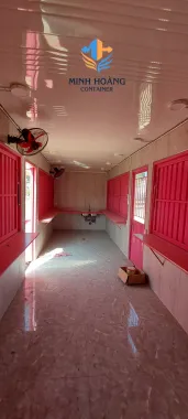 Container Cafe 40 Feet Màu Hồng Pastel Kèm Container Toilet 20 feet chia 2 Phòng Riêng