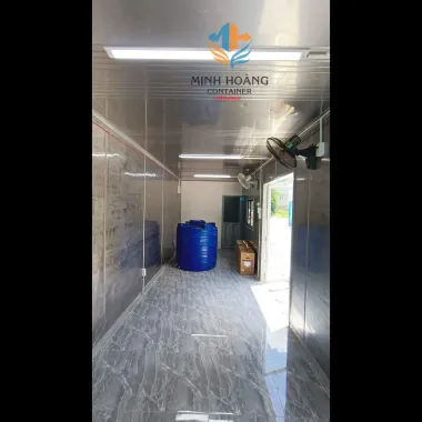 Nhà Container 40 Feet Khung Kính Xám Chia 3 Phòng Có Toilet Tại Tây Ninh