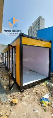 Container văn phòng 40 feet vàng viền đen khung kính tạo không gian mở