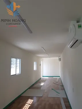Container văn phòng 40 feet sơn 3 màu theo nhận diện thương hiệu.