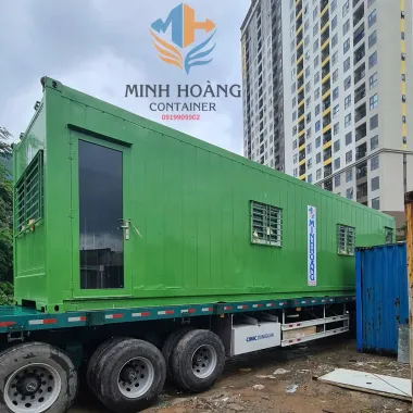 Bộ đôi container văn phòng 40 feet màu xanh lá kèm máy lạnh, điện, đèn đầy đủ tiện nghi option chia hai phòng đến với khách Sài Gòn