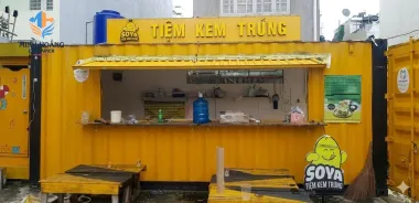 Container cafe kem 20 feet vàng viền đen