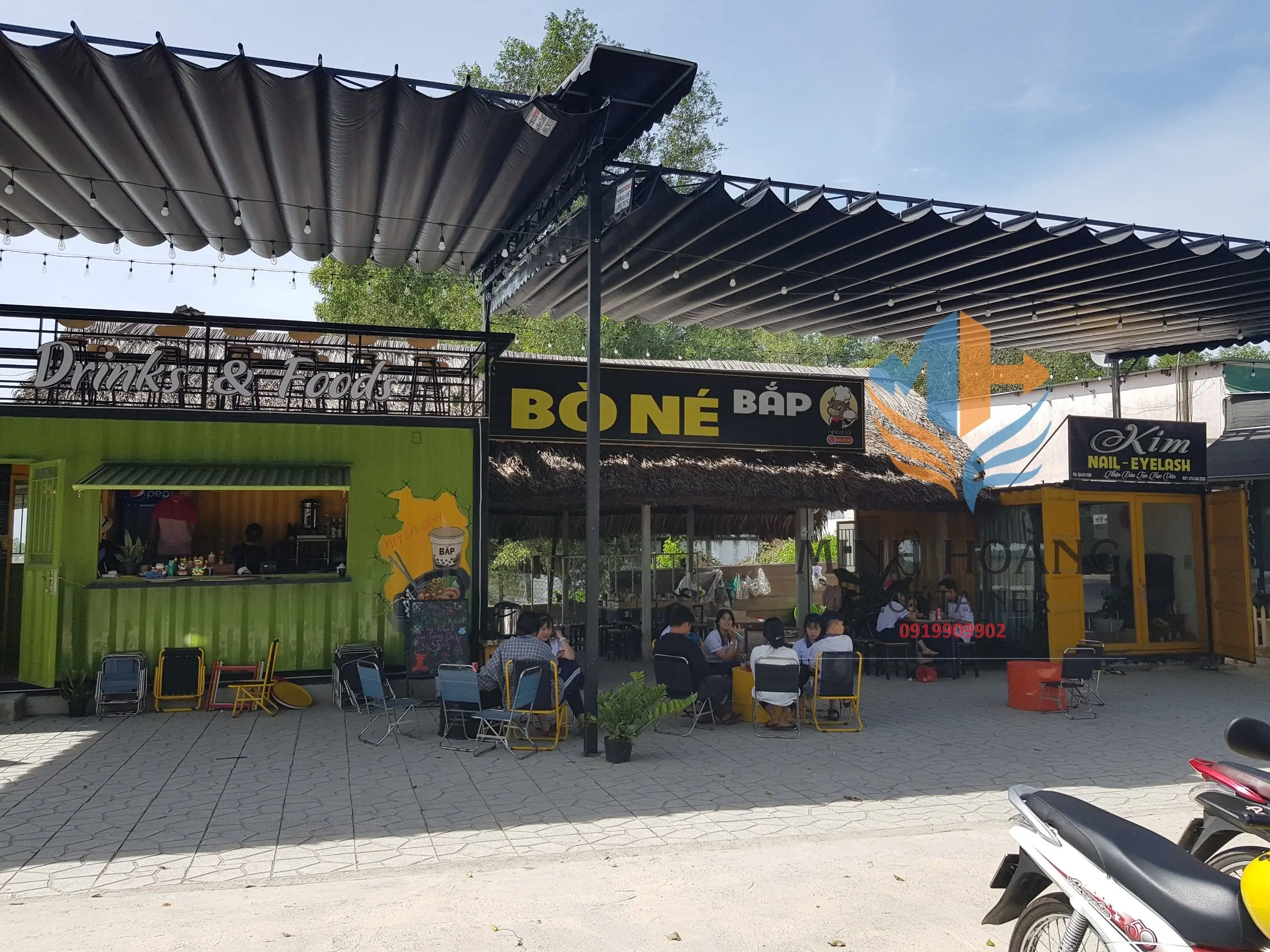 Container cafe 20 feet tím vàng