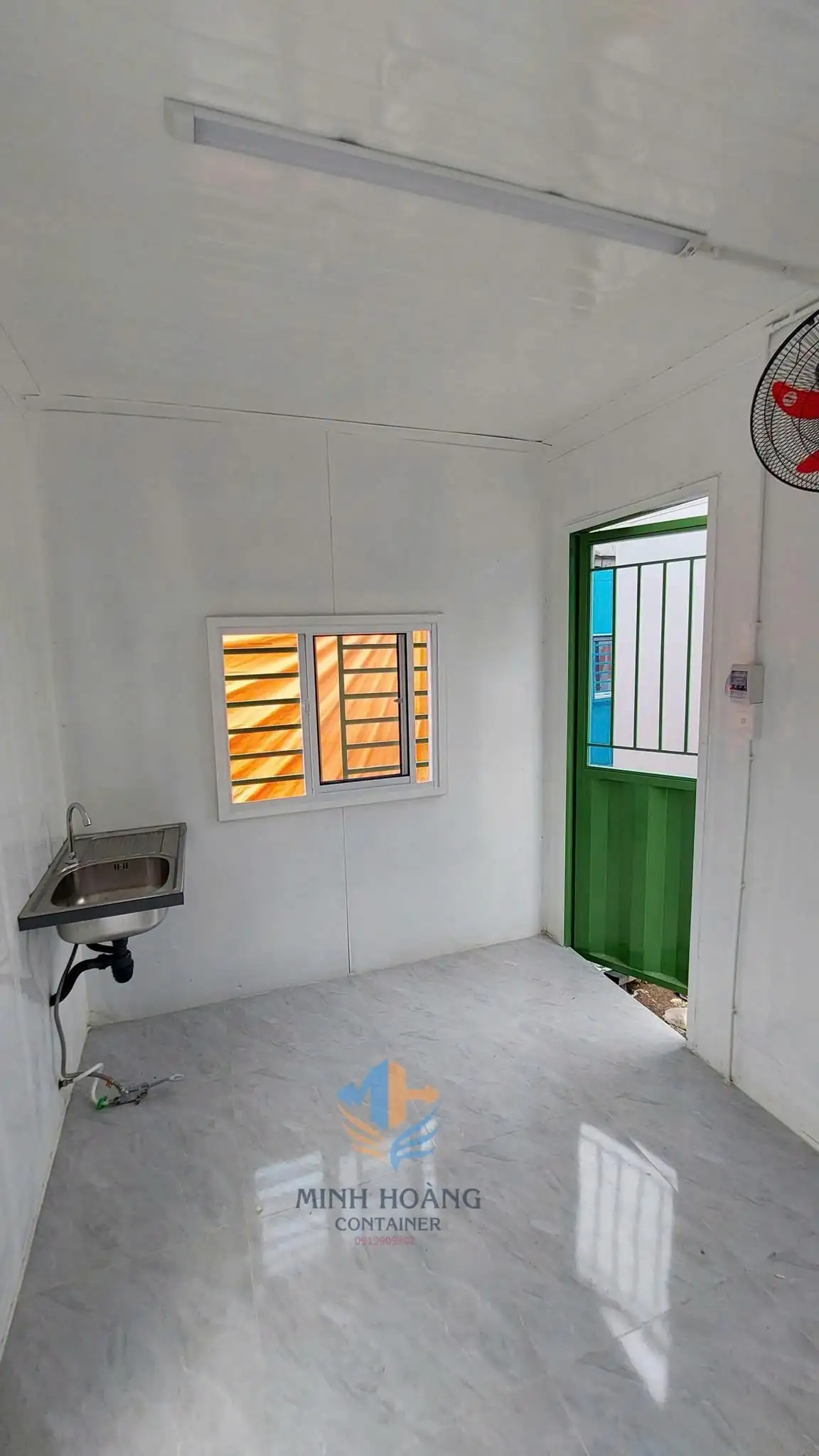 Container Văn Phòng 20 Feet Cam Viền Đen Mẫu 1