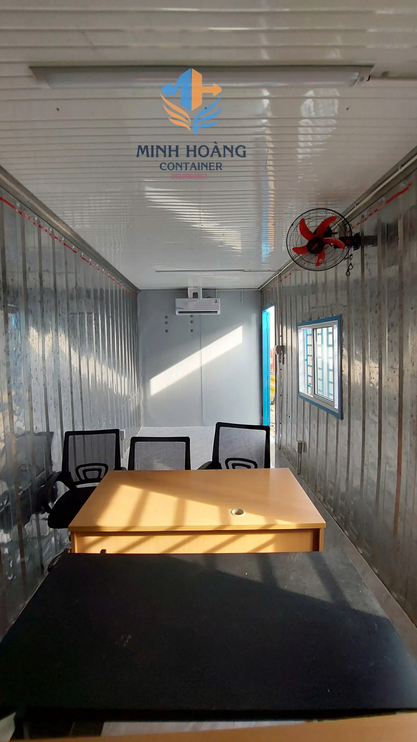 Container Văn Phòng 20 Feet Xanh Dương – Giải Pháp Cách Âm, Cách Nhiệt Vượt Trội