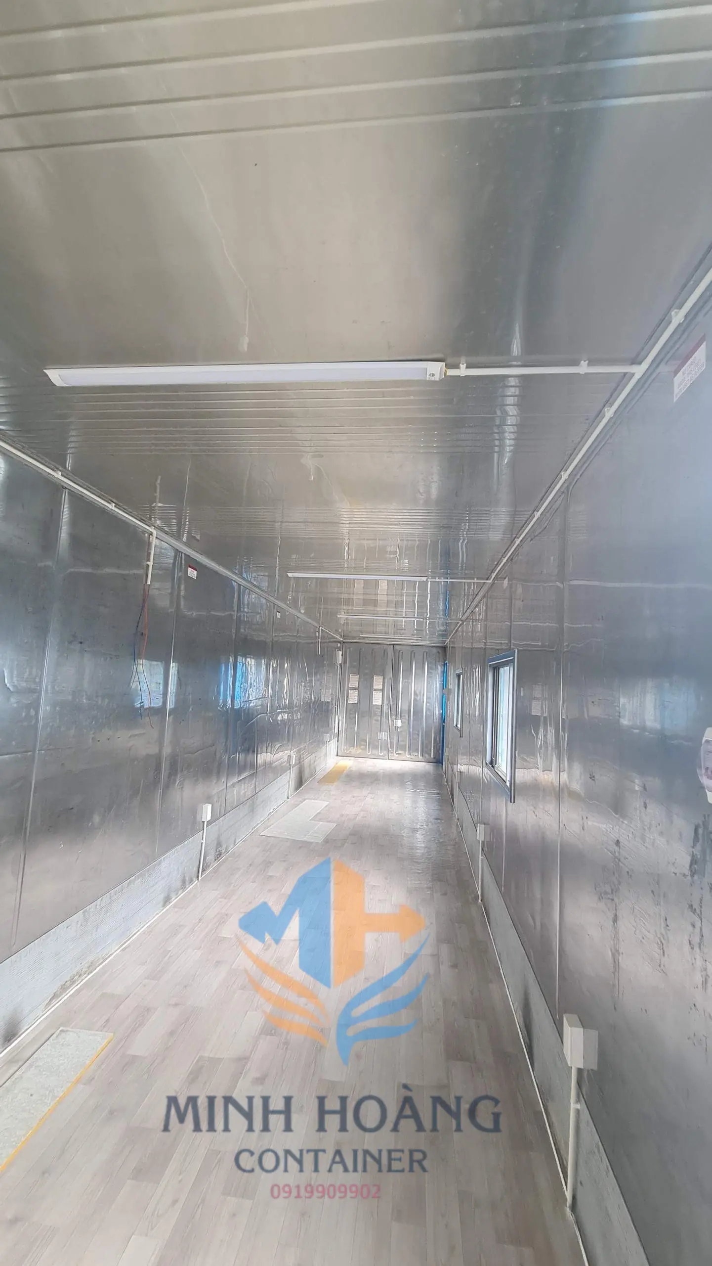 Container Văn Phòng 20 Feet Trắng Đỏ Xám 3 Màu