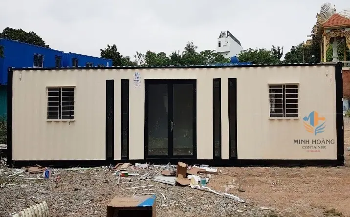 Container nhà ở cách nhiệt Panel lạnh trắng viền đen – P403